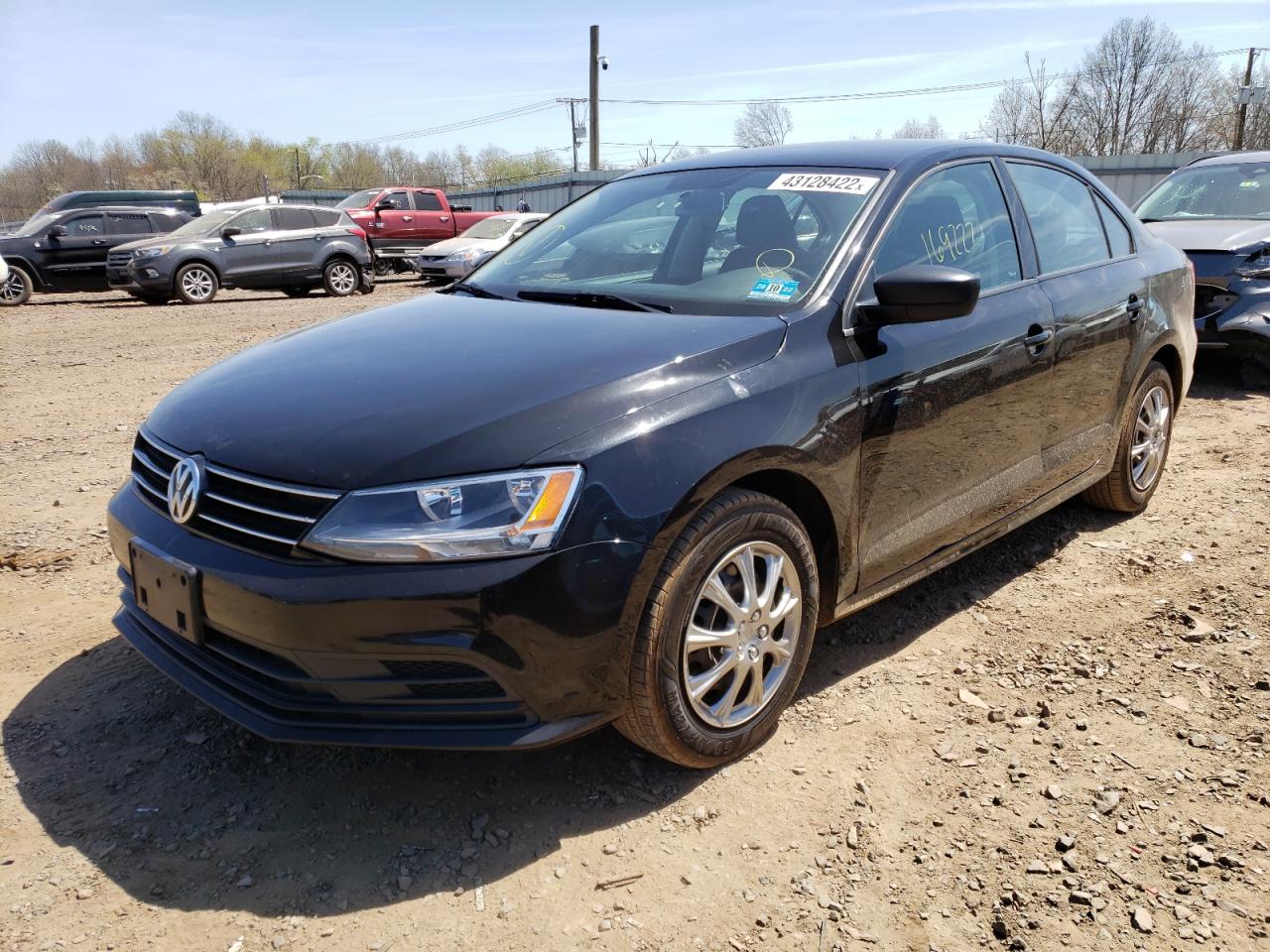 Photo 2 from auction – 2015 VOLKSWAGEN JETTA BASE with VIN 3VW1K7AJ9FM406781
