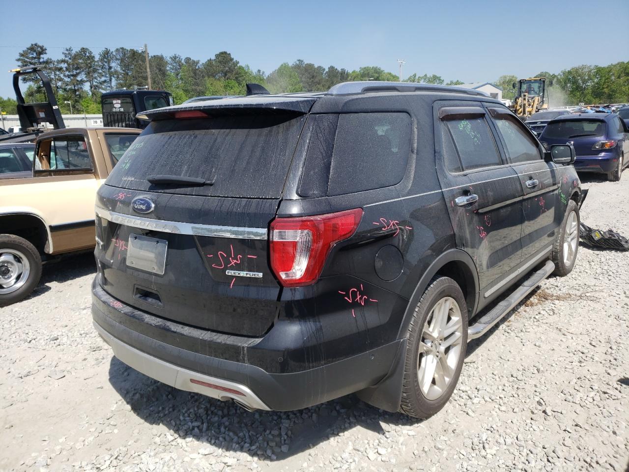 Photo 4 from auction – 2016 FORD EXPLORER L with VIN 1FM5K7F86GGA05867