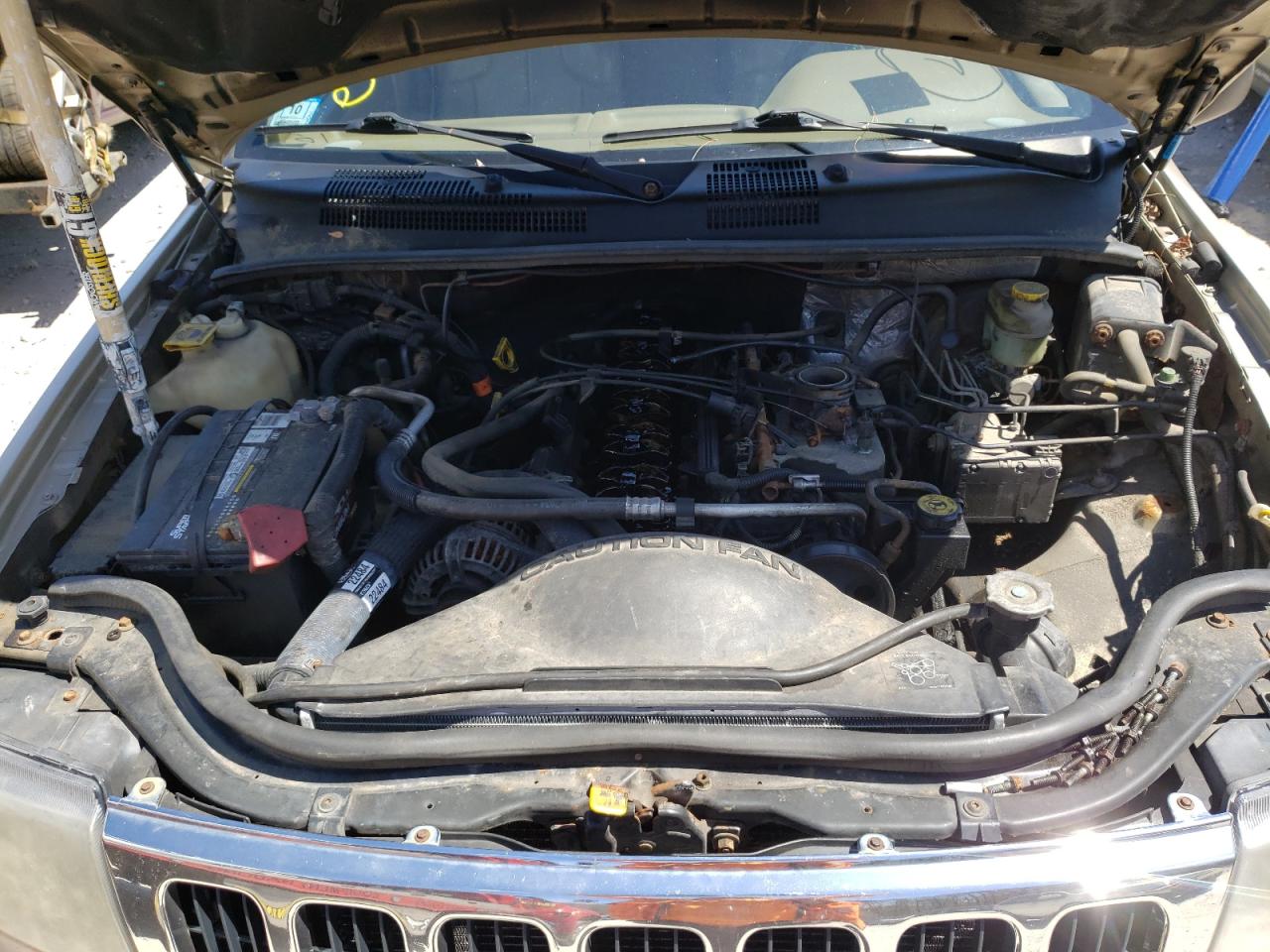 Photo 7 from auction – 2000 JEEP GRAND CHER with VIN 1J4GW48S7YC409871