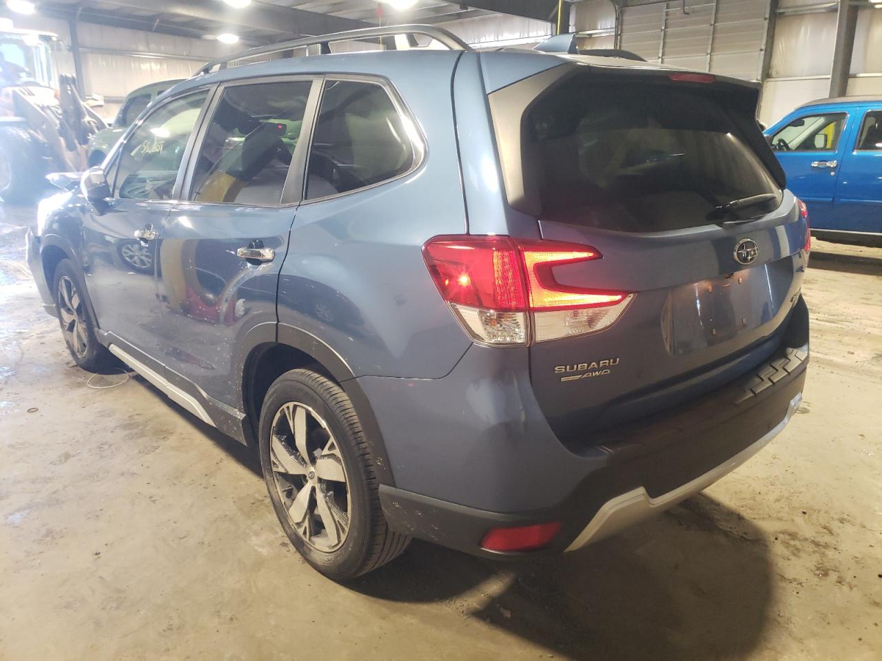 Photo 3 from auction – 2019 SUBARU FORESTER T with VIN JF2SKAWCXKH471928