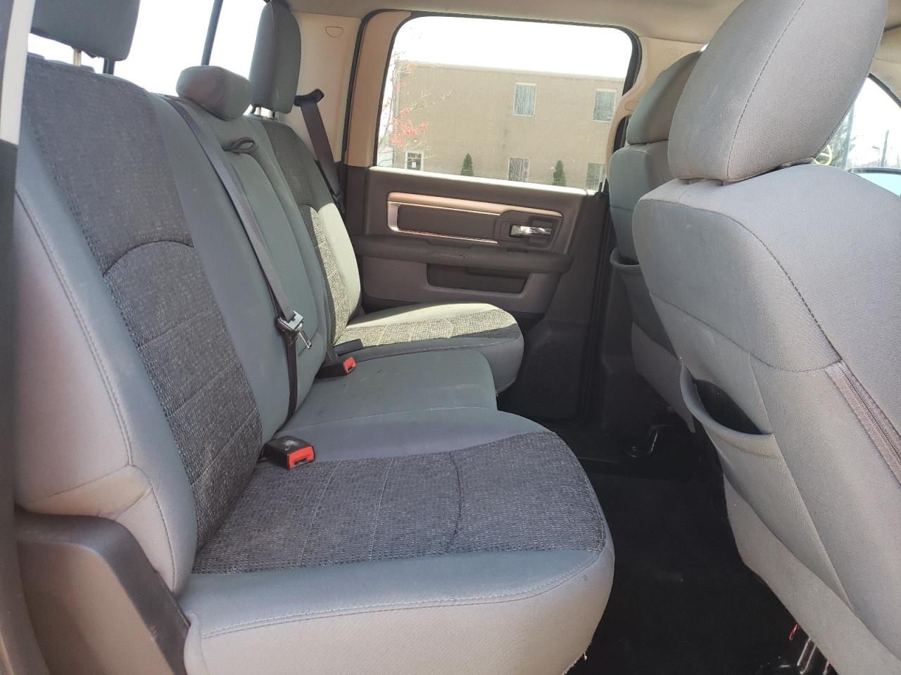 Photo 6 from auction – 2016 RAM 2500 SLT with VIN 3C6UR5JL8GG342497
