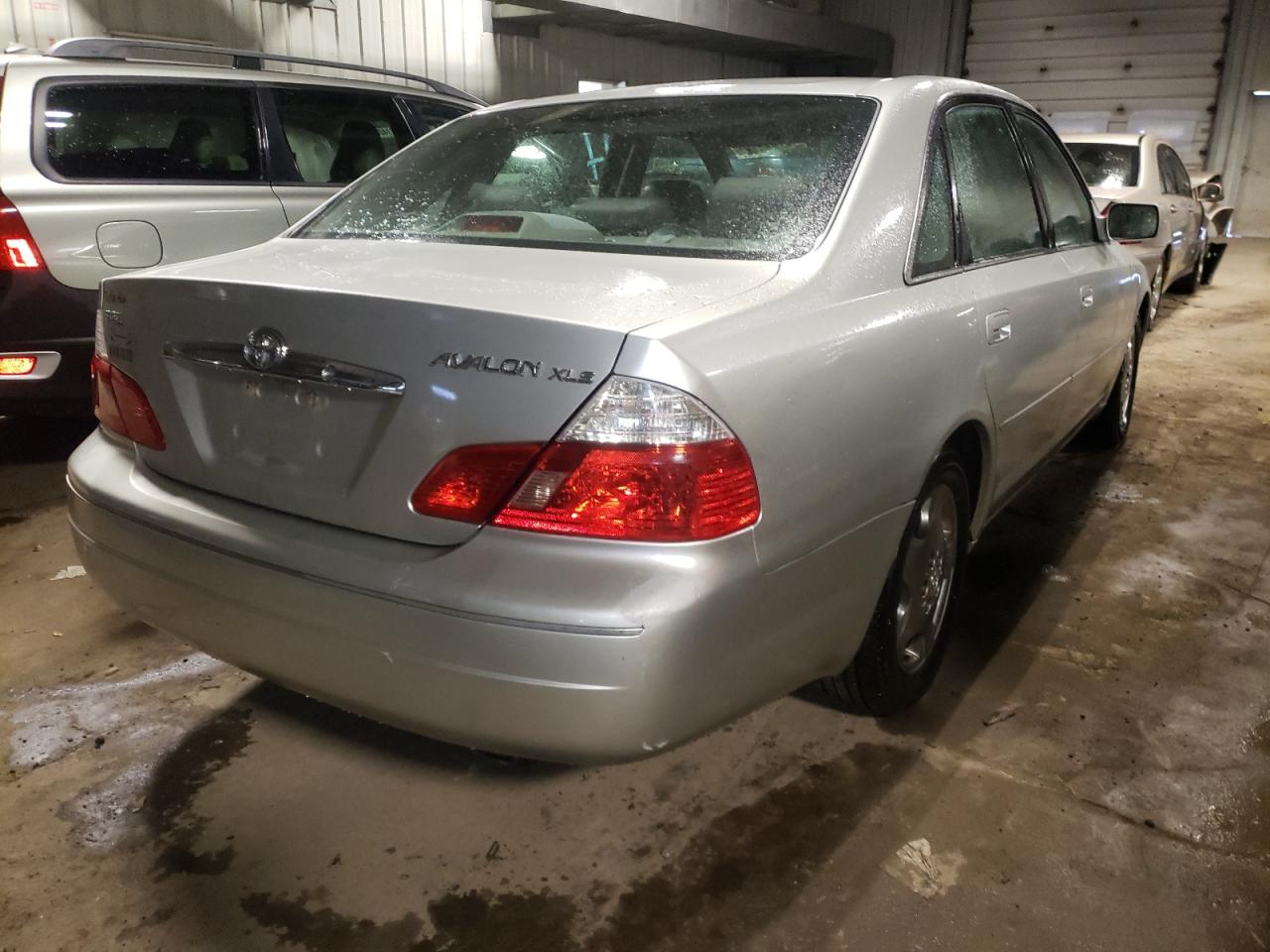 Photo 4 from auction – 2003 TOYOTA AVALON XL with VIN 4T1BF28B63U297647