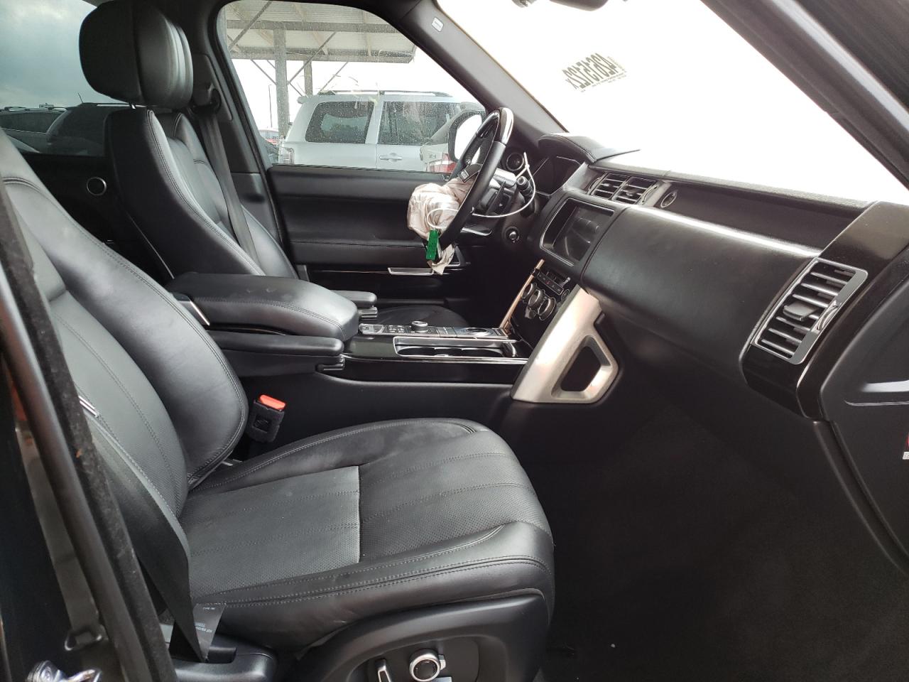 Photo 19 from auction – 2017 LAND ROVER RANGE ROVE with VIN SALGS2FEXHA342934