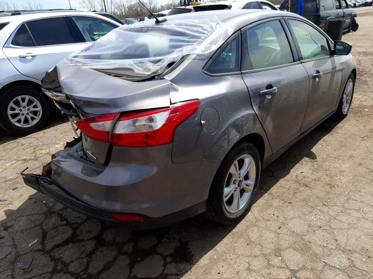 Photo 4 from auction – 2013 FORD FOCUS SE with VIN 1FADP3F21DL200080