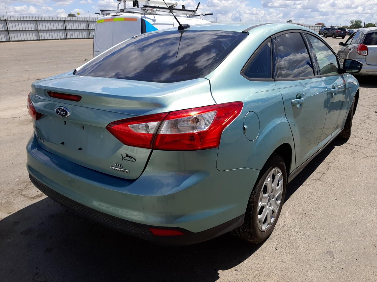 Photo 4 from auction – 2012 FORD FOCUS SE with VIN 1FAHP3F25CL409211
