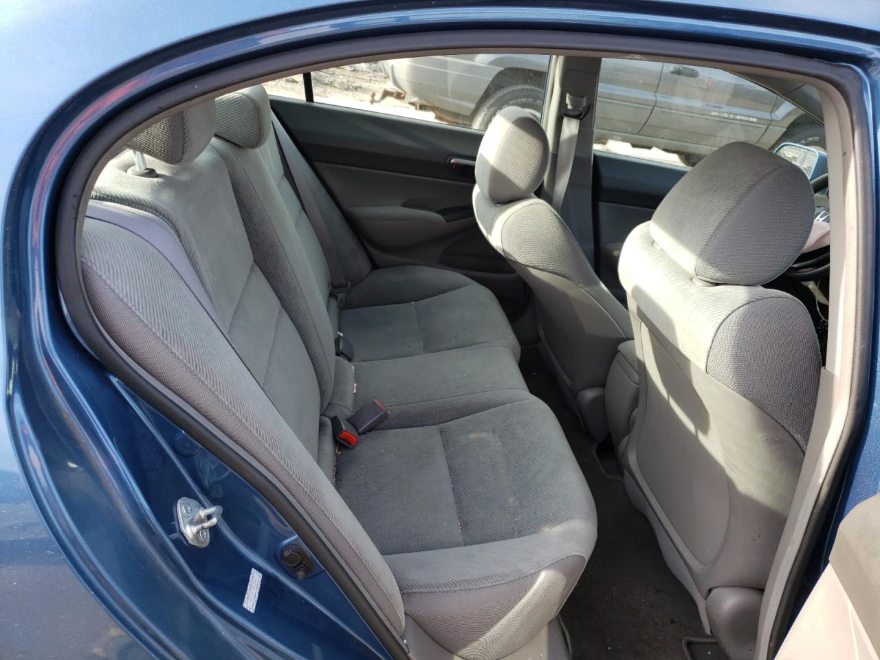 Photo 6 from auction – 2011 HONDA CIVIC LX with VIN 19XFA1F59BE046579