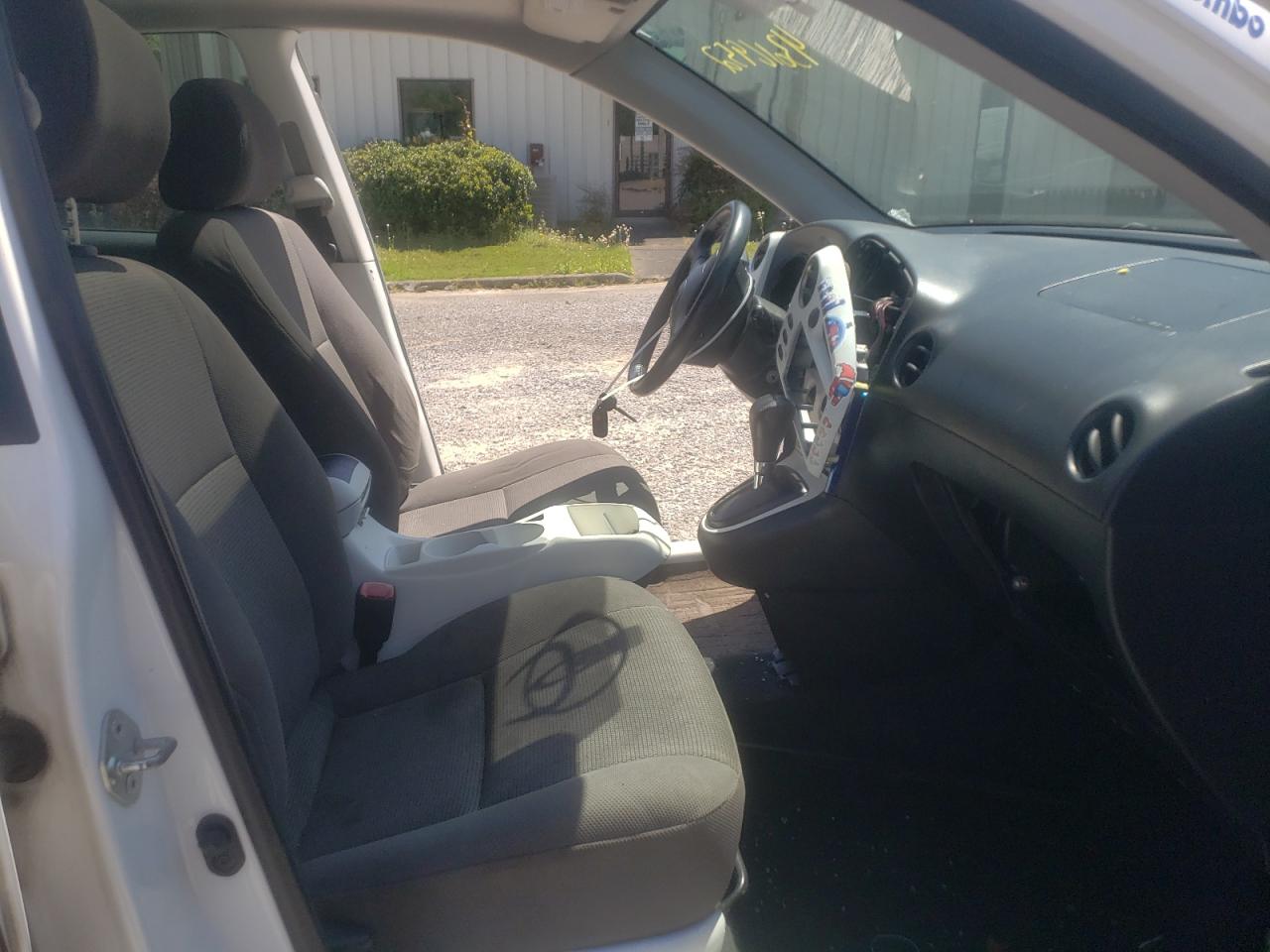 Photo 5 from auction – 2007 TOYOTA COROLLA MA with VIN 2T1KR32E17C658998