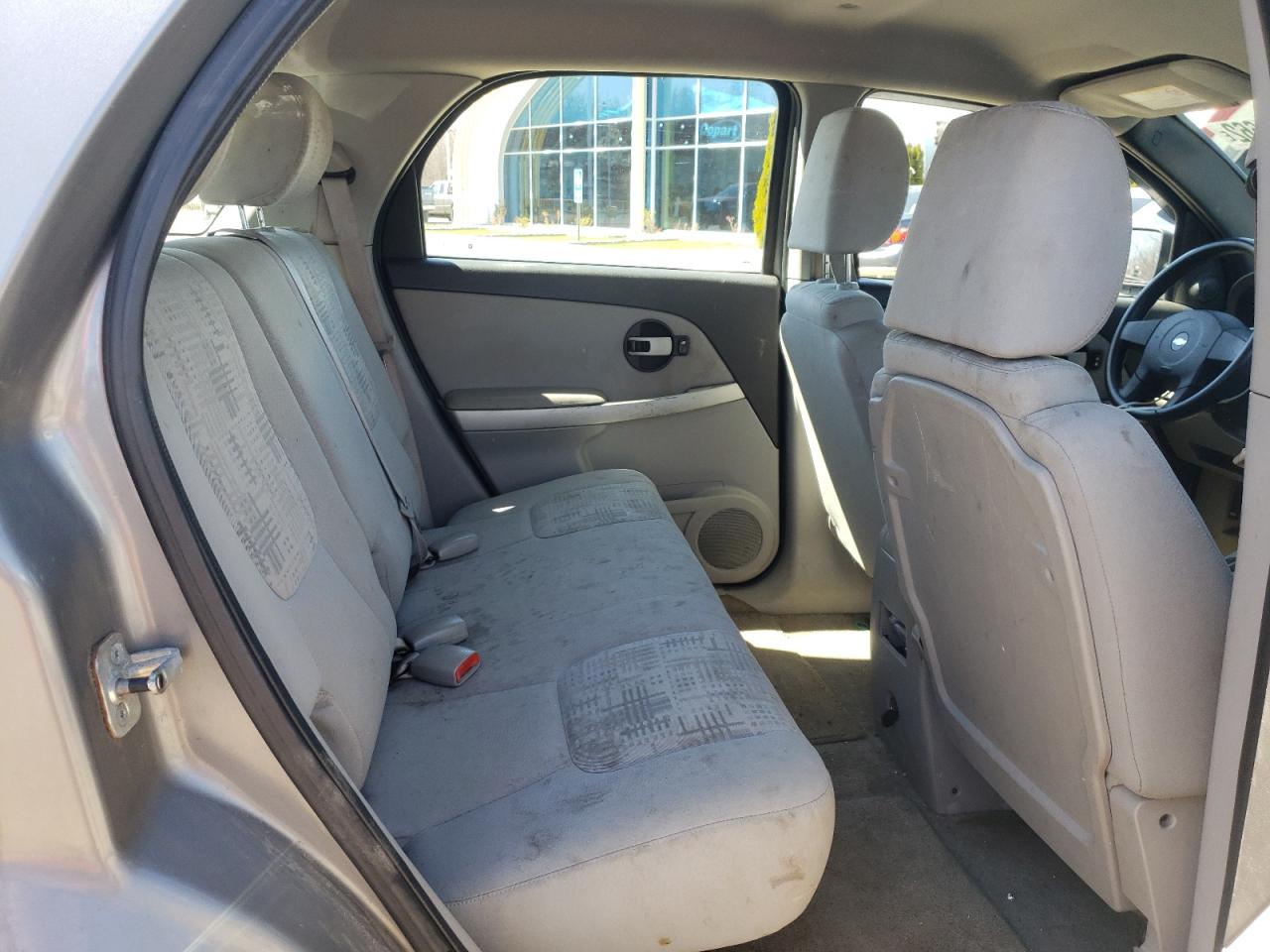 Photo 6 from auction – 2005 CHEVROLET EQUINOX LS with VIN 2CNDL23F956110205