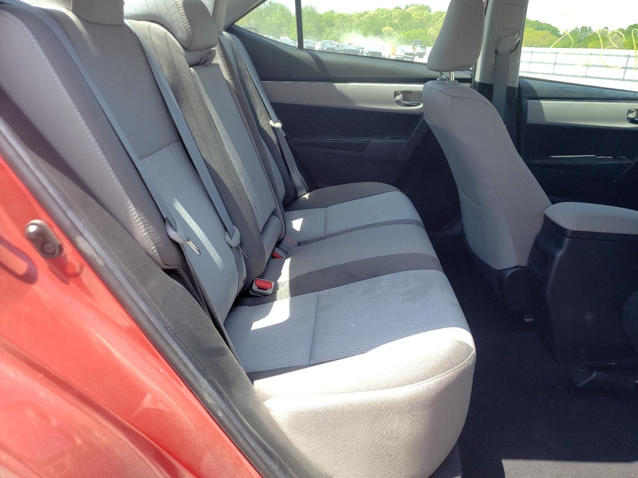 Photo 6 from auction – 2018 TOYOTA COROLLA L with VIN 2T1BURHE4JC023175