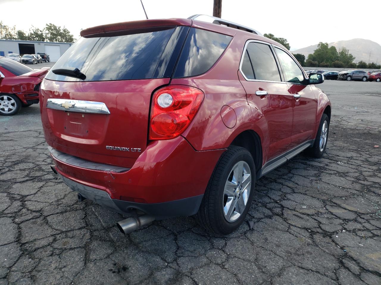 Photo 4 from auction – 2014 CHEVROLET EQUINOX LT with VIN 2GNFLDE33E6228009