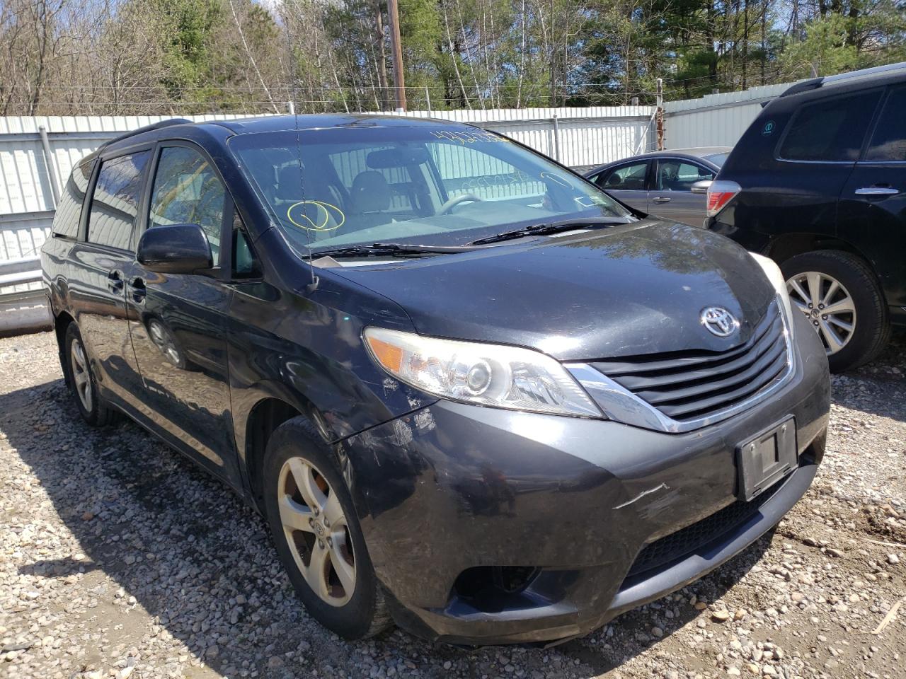TOYOTA SIENNA LE 2012 with VIN 5TDKK3DC2CS215356 - Photo from auction