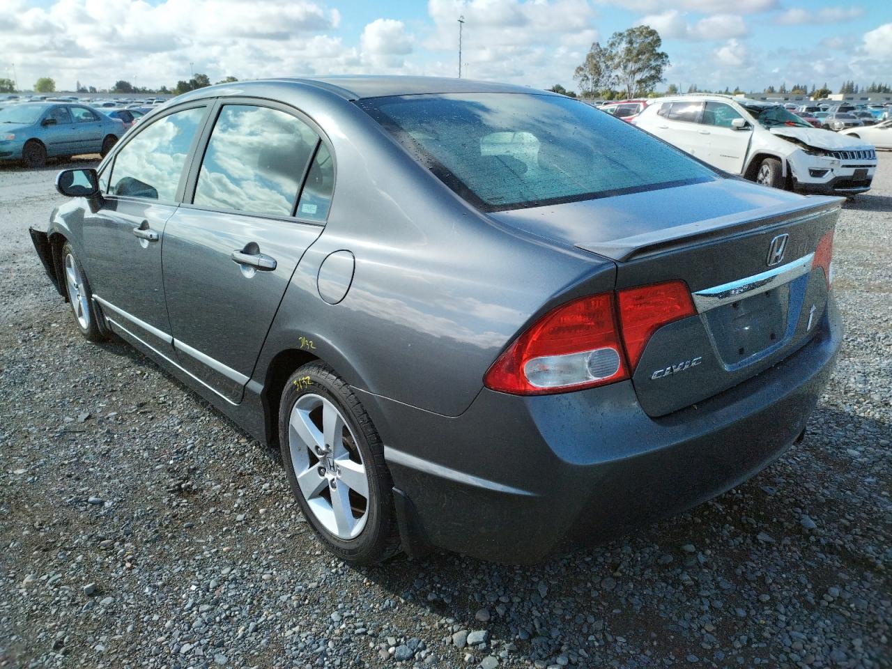 Photo 3 from auction – 2009 HONDA CIVIC LX-S with VIN 19XFA16639E009062