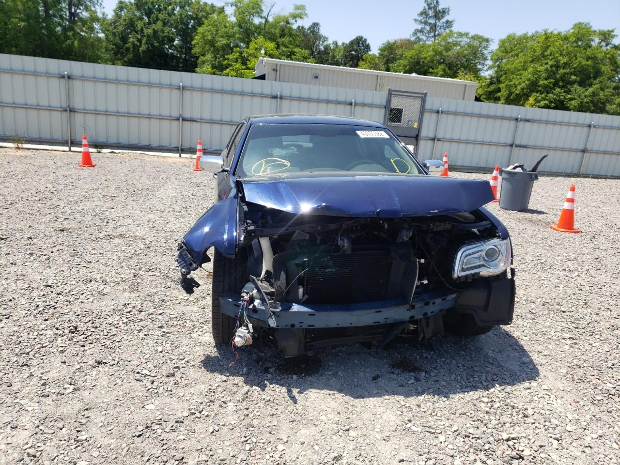 Photo 9 from auction – 2014 CHRYSLER 300C with VIN 2C3CCAEG7EH248995