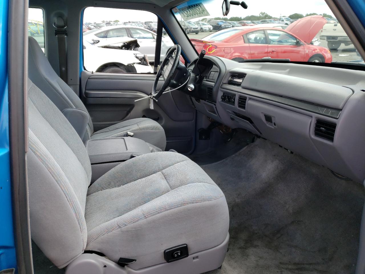 Photo 5 from auction – 1995 FORD F150 with VIN 1FTEX15N9SKB08037
