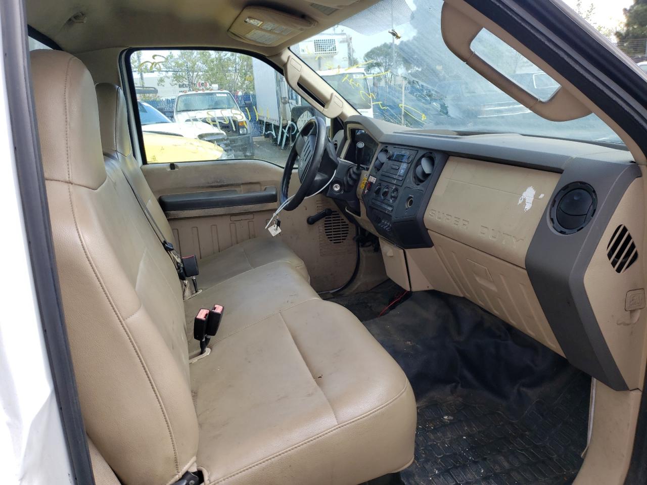 Photo 5 from auction – 2008 FORD F450 SUPER with VIN 1FD4F46Y98EA84351