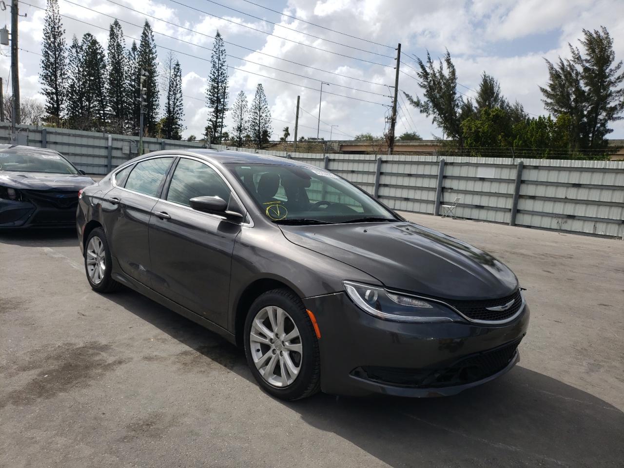 CHRYSLER 200 LIMITE 2015 with VIN 1C3CCCAB4FN607444 - Photo from auction