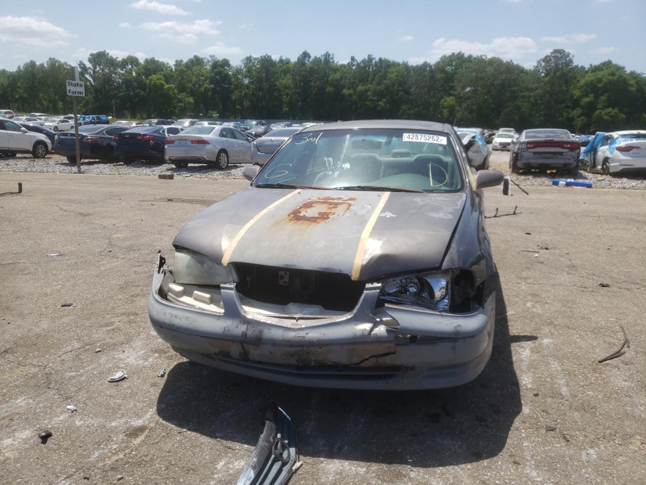 Photo 9 from auction – 2000 MAZDA 626 ES with VIN 1YVGF22D8Y5160340