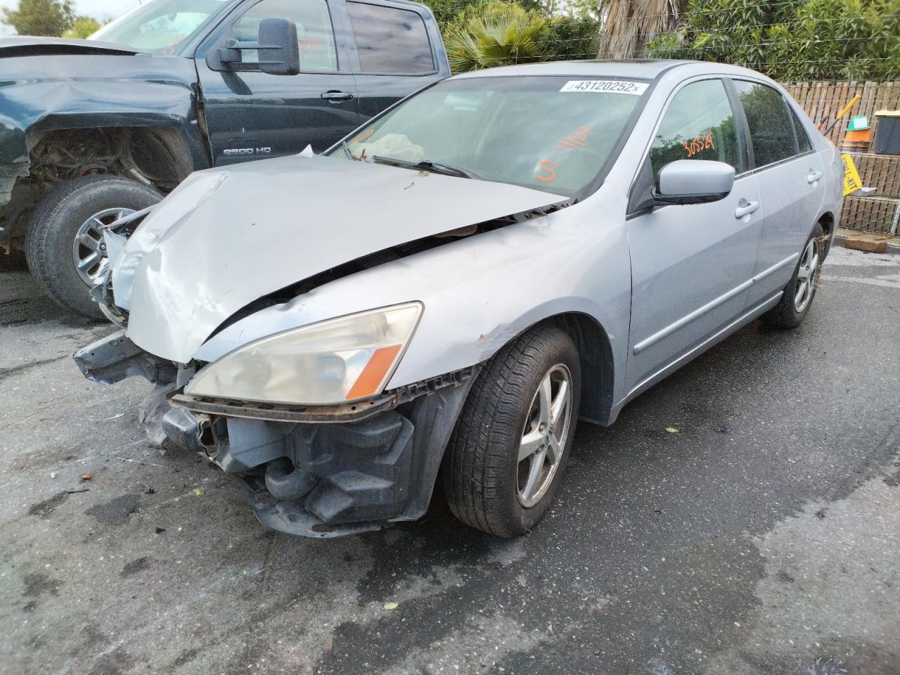 Photo 2 from auction – 2003 HONDA ACCORD EX with VIN JHMCM56643C009148