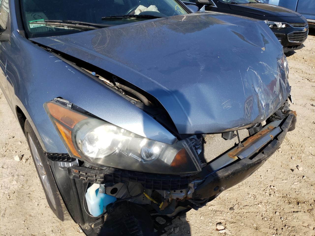 Photo 9 from auction – 2011 HONDA ACCORD EXL with VIN 1HGCP2F81BA088525