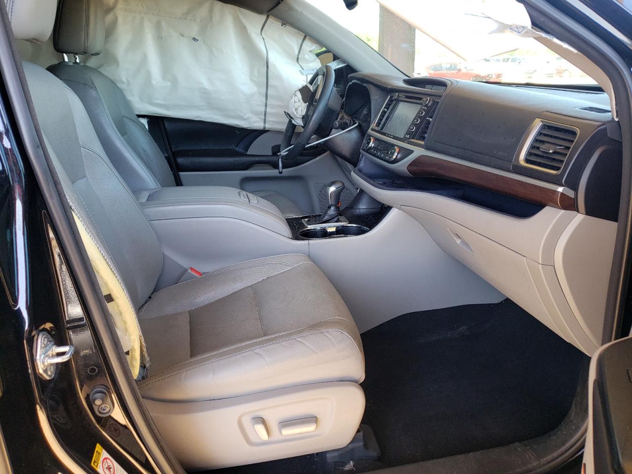 Zdjęcie 5 z aukcji – 2016 TOYOTA HIGHLANDER z VIN 5TDYKRFH6GS183703
