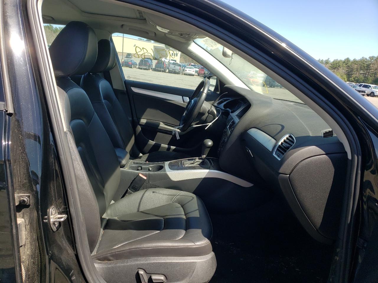 Photo 5 from auction – 2010 AUDI A4 PREMIUM with VIN WAUAFAFL5AN016058