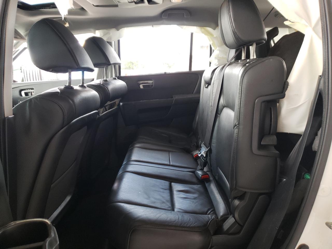 Photo 6 from auction – 2014 HONDA PILOT TOUR with VIN 5FNYF3H91EB018991