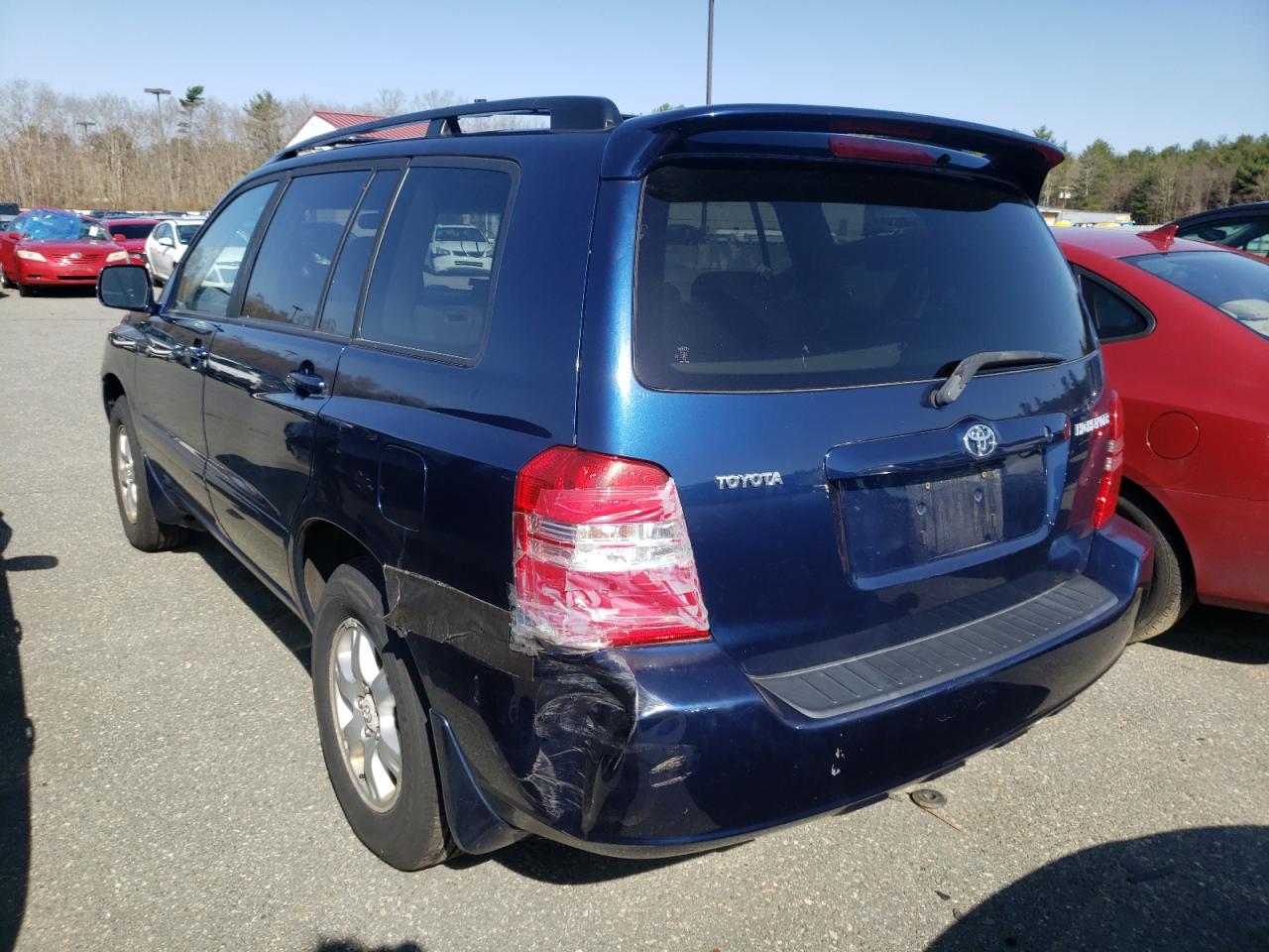 Photo 3 from auction – 2002 TOYOTA HIGHLANDER with VIN JTEGD21A420040702
