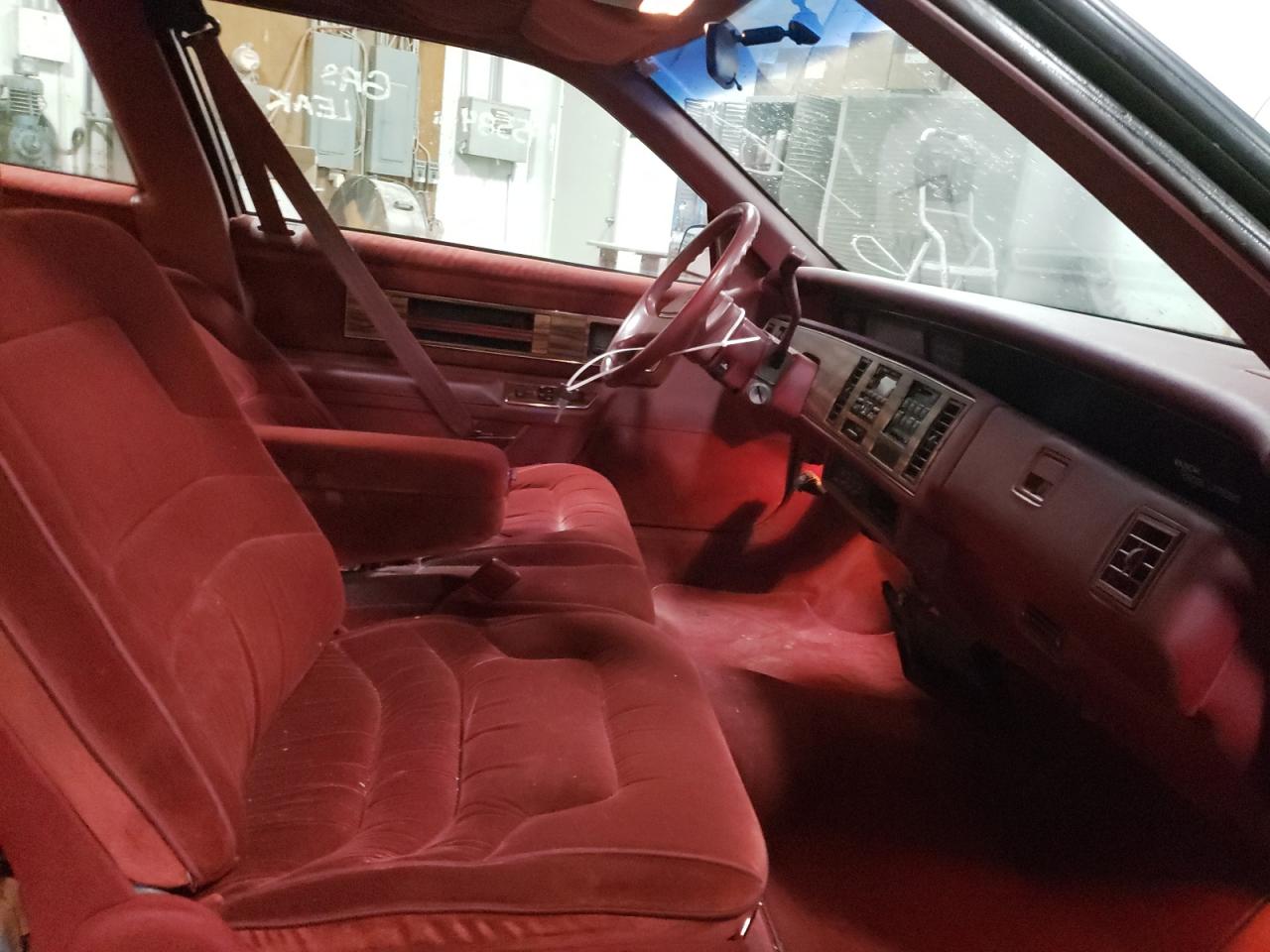 Photo 5 from auction – 1989 BUICK REGAL with VIN 2G4WD14W5K1416714