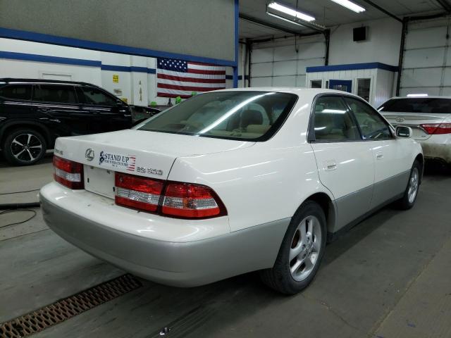 Photo 4 from auction – 2000 LEXUS ES 300 with VIN JT8BF28G3Y0269009