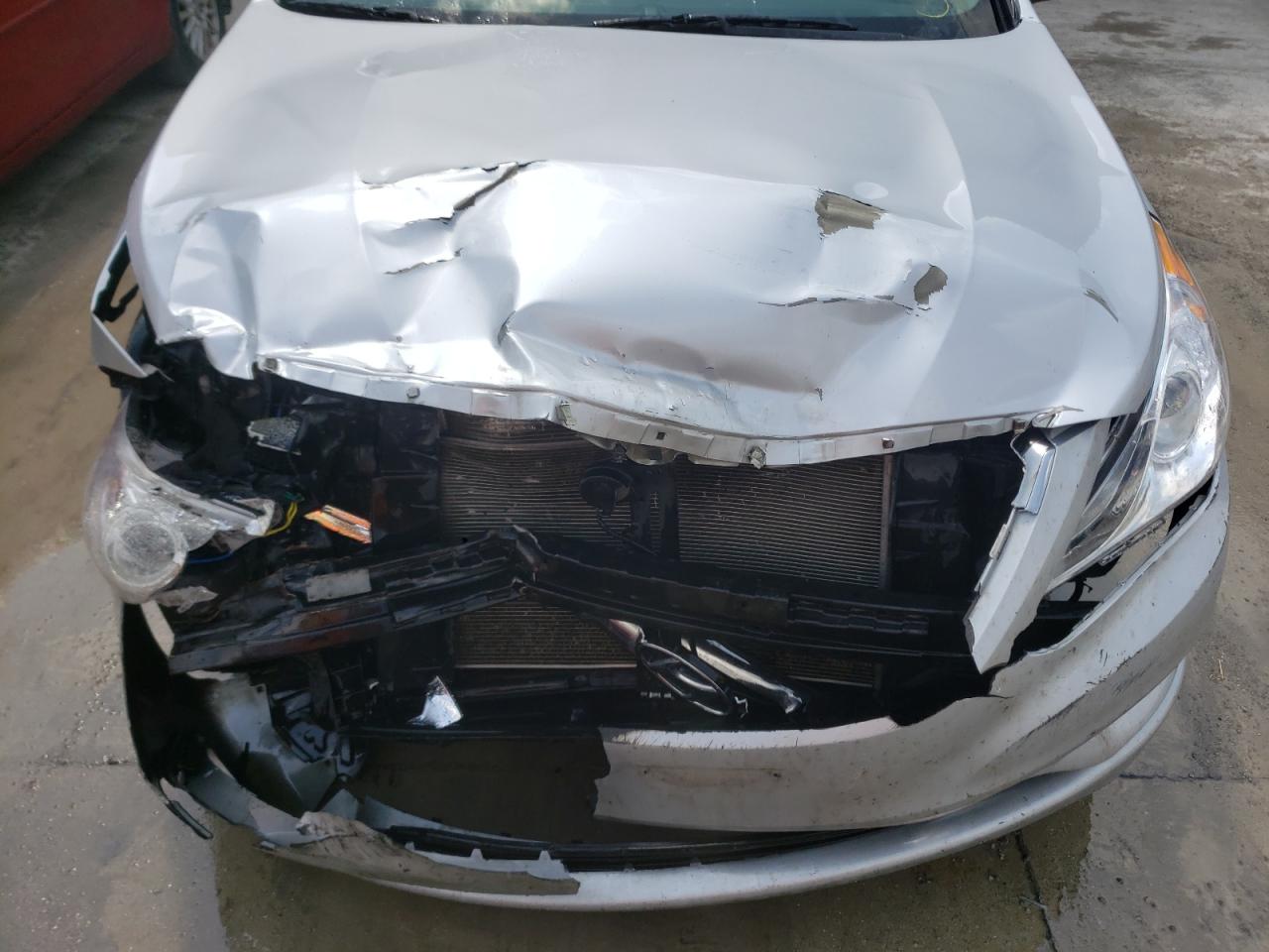 Photo 9 from auction – 2012 HYUNDAI SONATA SE with VIN 5NPEC4AC1CH481249