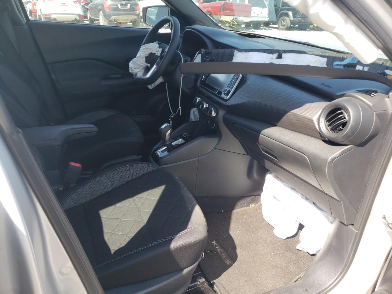 Photo 5 from auction – 2020 NISSAN KICKS S with VIN 3N1CP5BV6LL480764