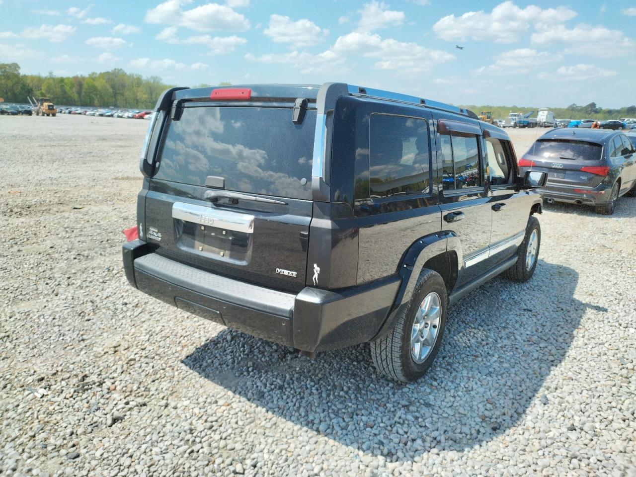 Photo 4 from auction – 2007 JEEP COMMANDER with VIN 1J8HG58277C573836