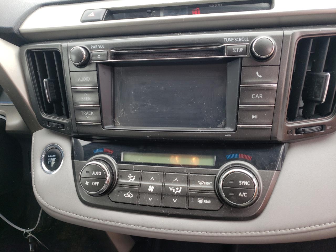 Photo 9 from auction – 2013 TOYOTA RAV4 LIMIT with VIN 2T3DFREV7DW075790