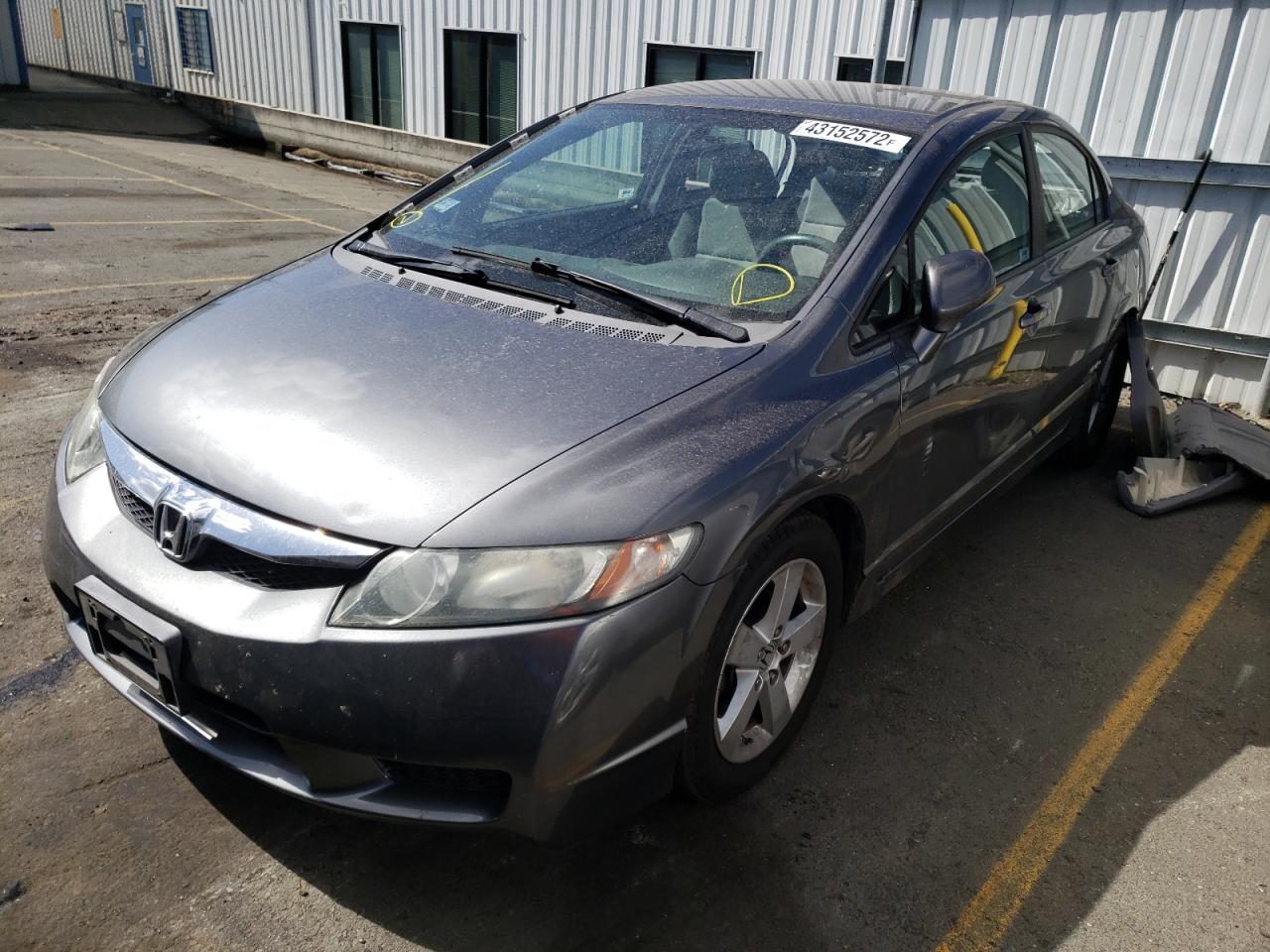Photo 2 from auction – 2010 HONDA CIVIC LX with VIN 19XFA1F53AE001765
