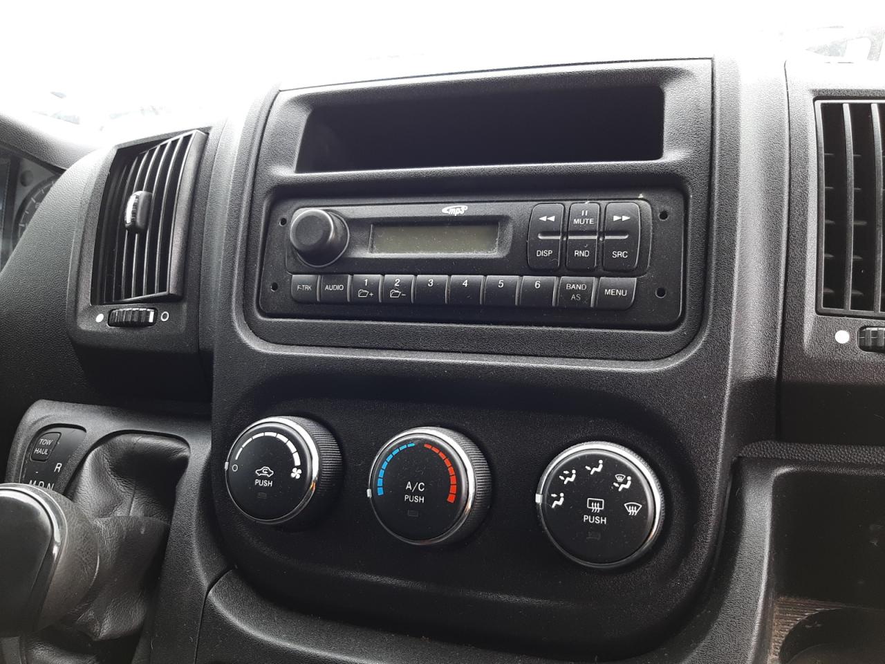 Photo 9 from auction – 2015 RAM PROMASTER with VIN 3C6TRVCDXFE506652