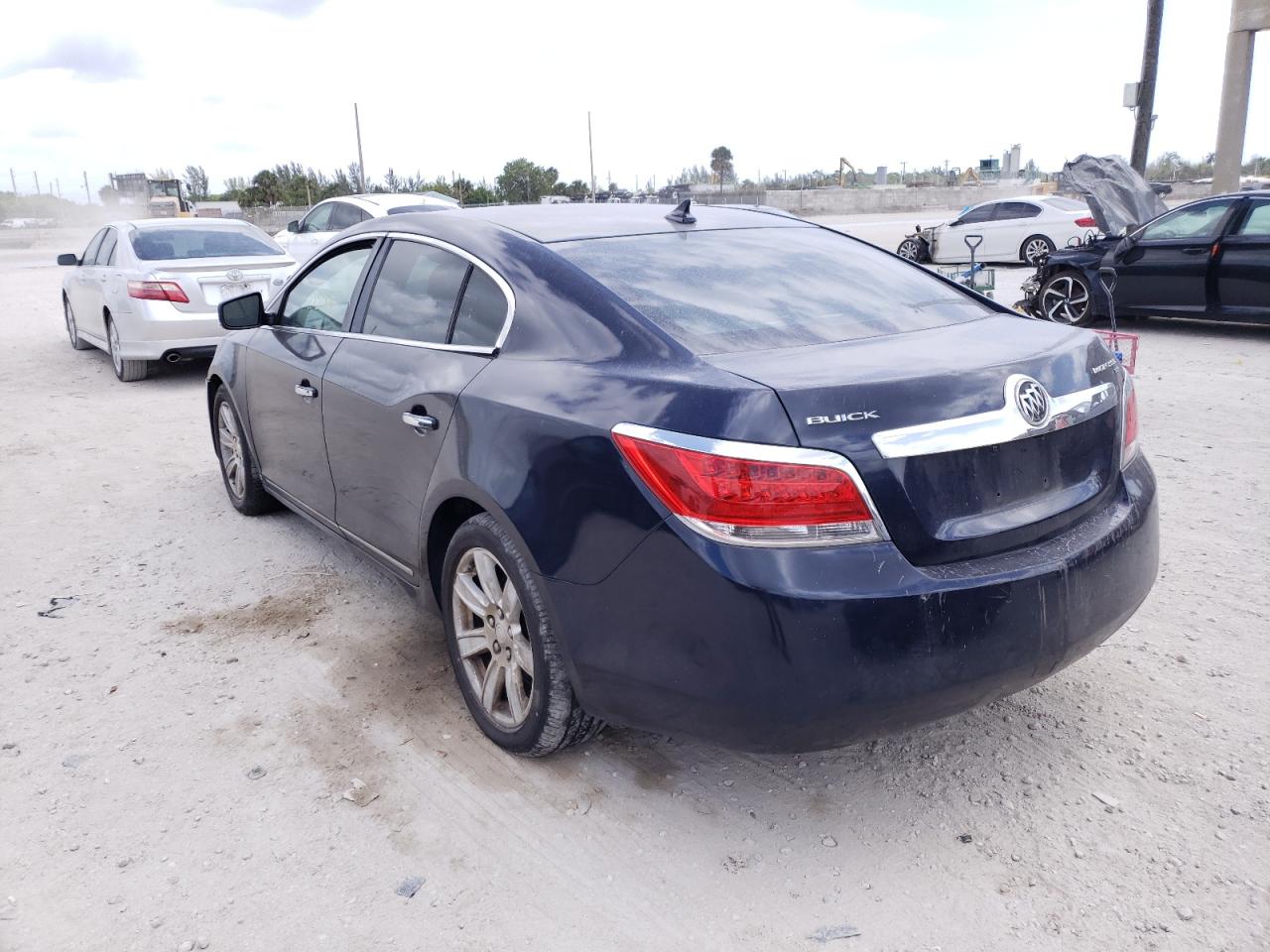 Photo 3 from auction – 2010 BUICK LACROSSE C with VIN 1G4GC5EG4AF121200