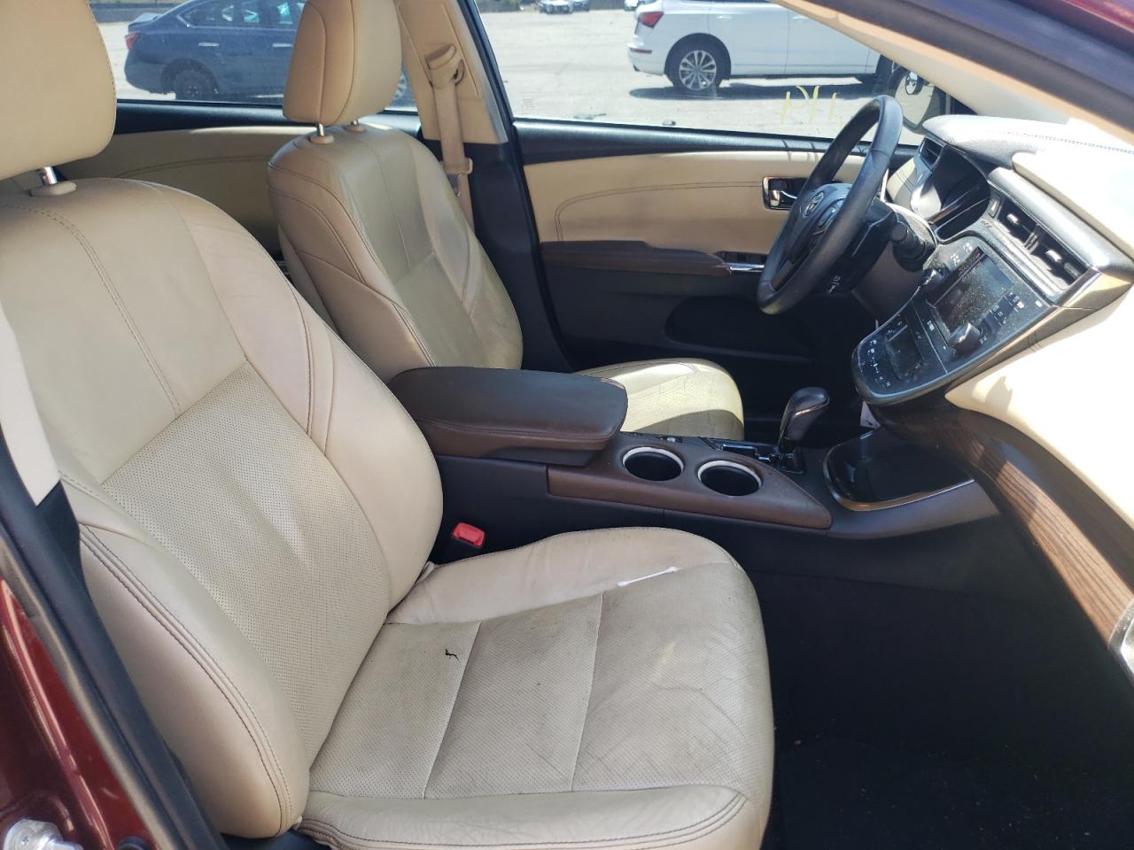 Photo 5 from auction – 2014 TOYOTA AVALON BAS with VIN 4T1BK1EBXEU108527