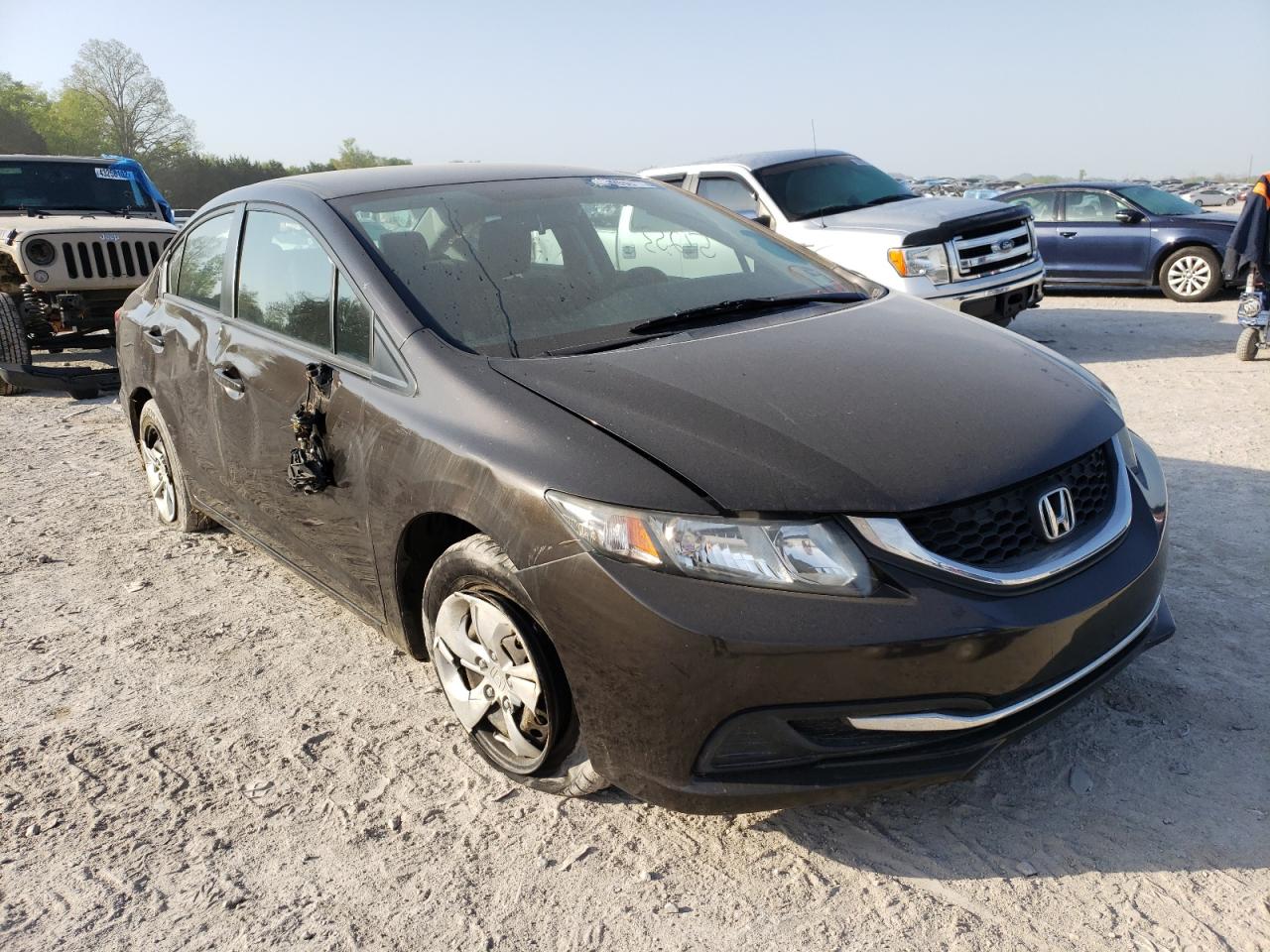 HONDA CIVIC LX 2013 with VIN 2HGFB2F56DH560501 - Photo from auction