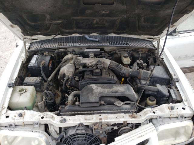 Photo 7 from auction – 2001 KIA SPORTAGE with VIN KNDJA723315056536