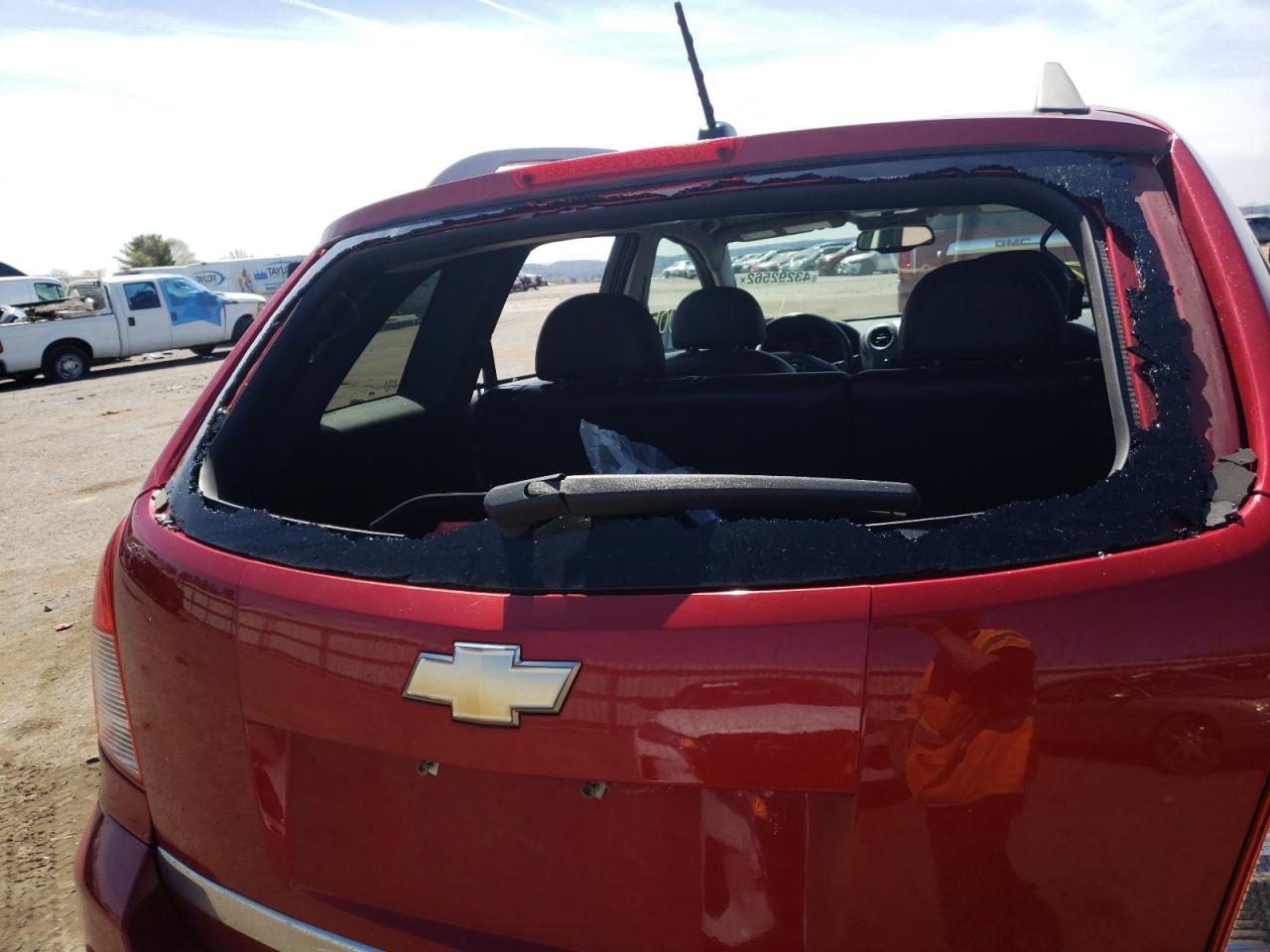 Photo 9 from auction – 2014 CHEVROLET CAPTIVA LT with VIN 3GNAL3EKXES612348