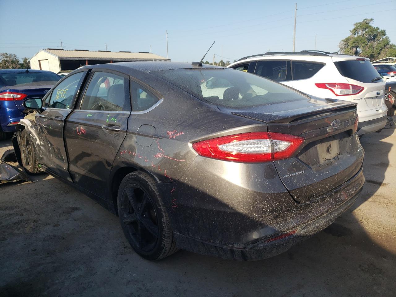 Photo 3 from auction – 2016 FORD FUSION SE with VIN 3FA6P0HD0GR311537