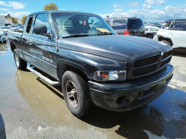 DODGE RAM 1500 2000 with VIN 1B7HC13Z4YJ107410 - Photo from auction