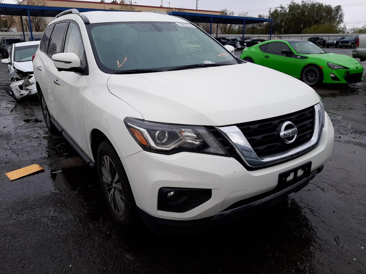 NISSAN PATHFINDER 2020 with VIN 5N1DR2CM2LC600017 - Photo from auction