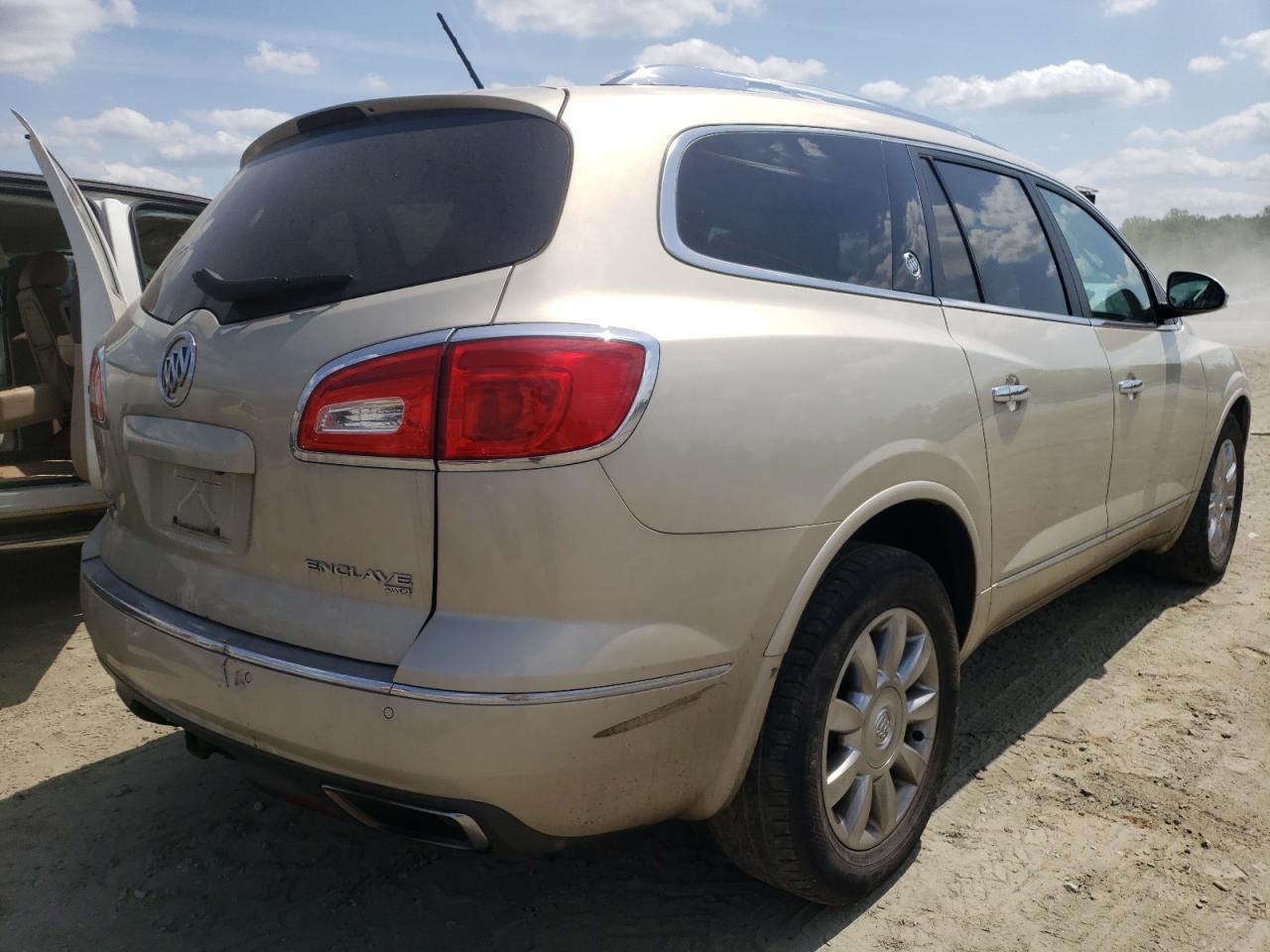 Photo 4 from auction – 2013 BUICK ENCLAVE with VIN 5GAKVCKD1DJ222169