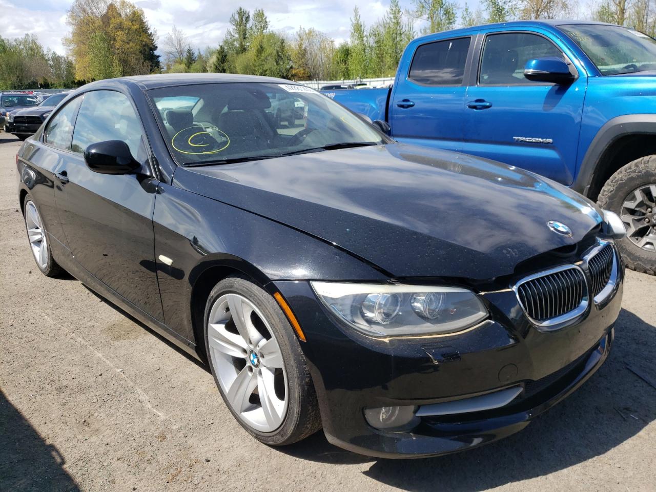 BMW 328 I SULE 2011 with VIN WBAKE5C55BE574059 - Photo from auction