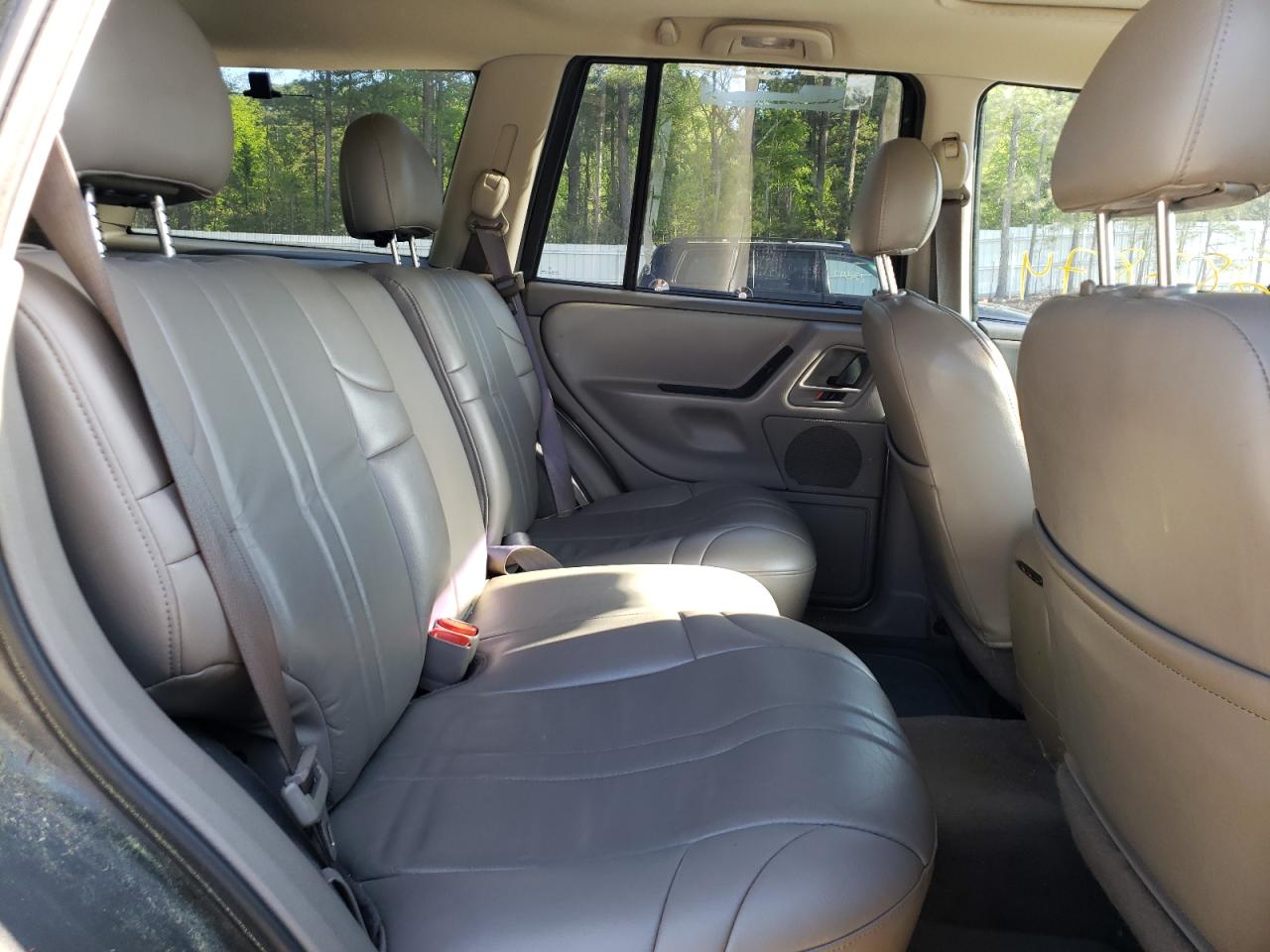 Photo 6 from auction – 2002 JEEP GRAND CHER with VIN 1J4GW48N82C236623