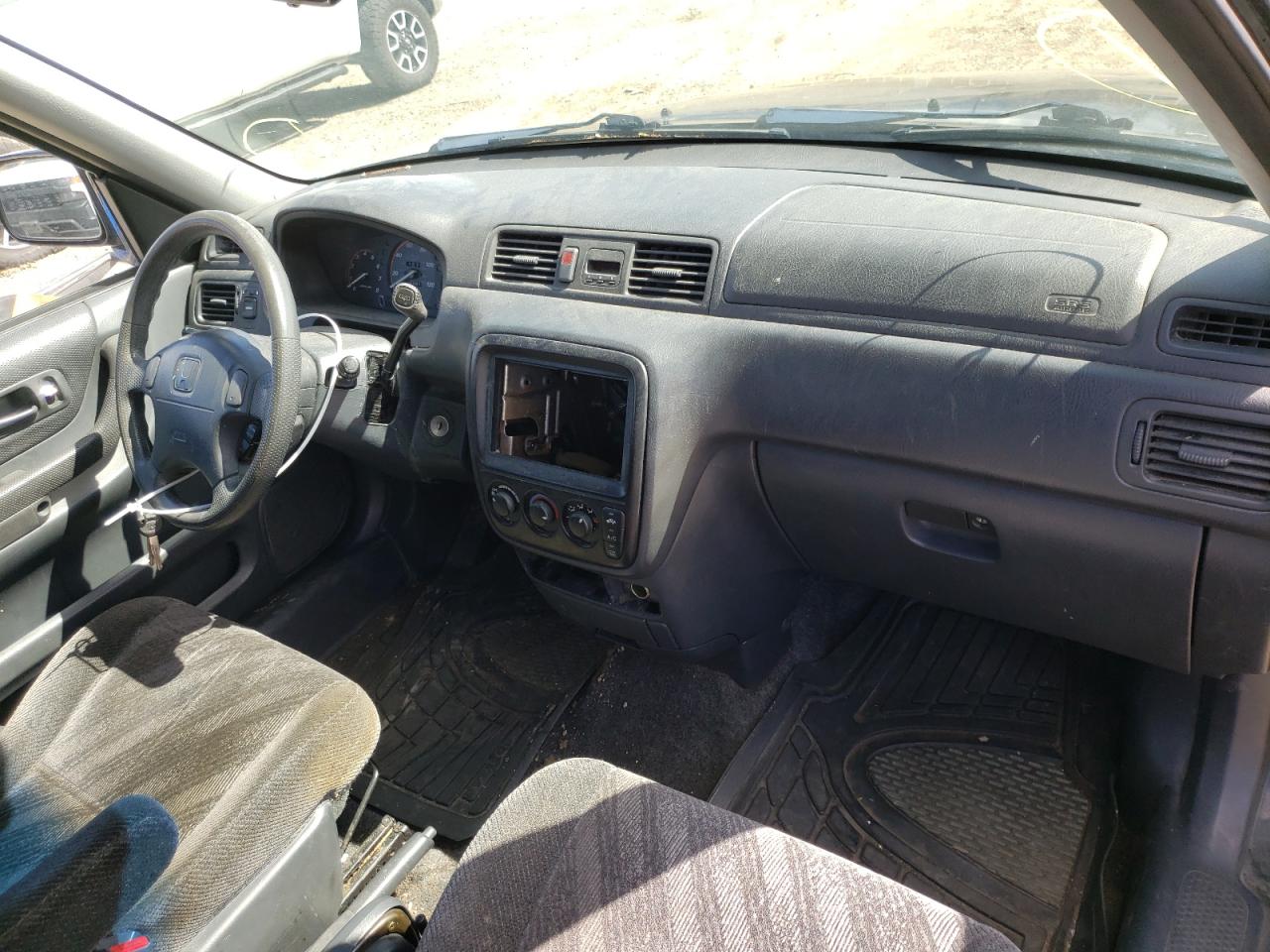 Photo 9 from auction – 2001 HONDA CR-V EX with VIN JHLRD18691S020914