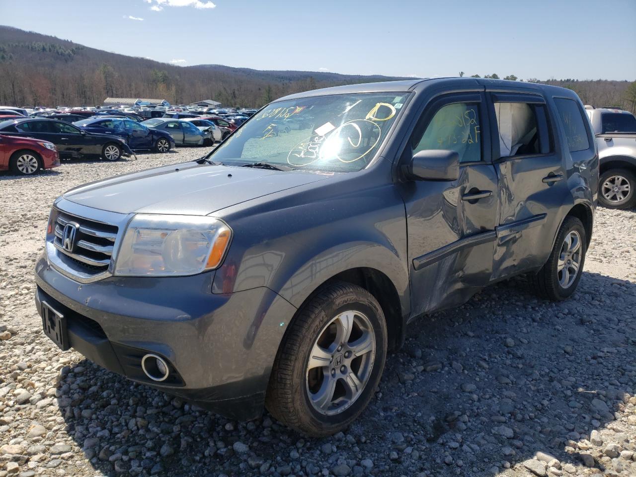 Photo 2 from auction – 2013 HONDA PILOT EX with VIN 5FNYF4H42DB067433