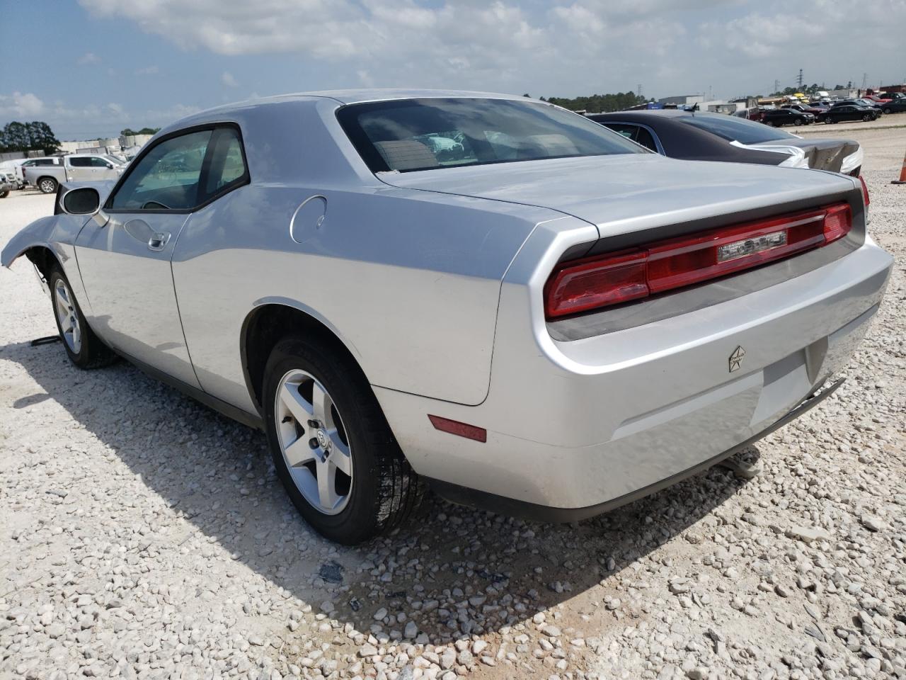 Photo 3 from auction – 2010 DODGE CHALLENGER with VIN 2B3CJ4DV1AH321129