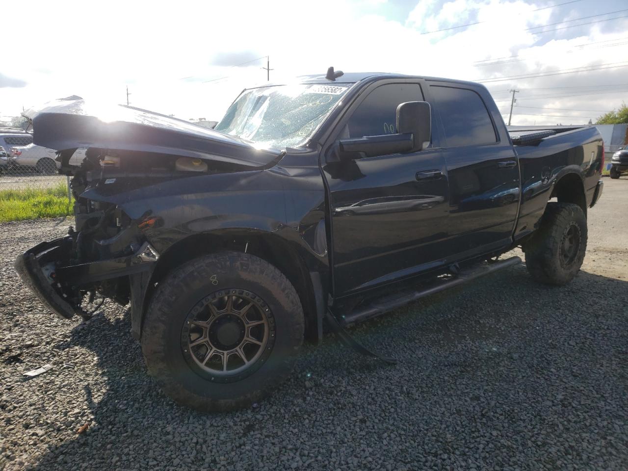 Photo 2 from auction – 2017 RAM 2500 SLT with VIN 3C6UR5DLXHG581336